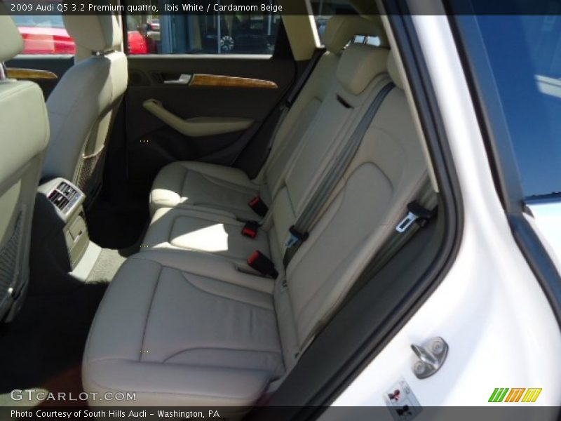 Ibis White / Cardamom Beige 2009 Audi Q5 3.2 Premium quattro