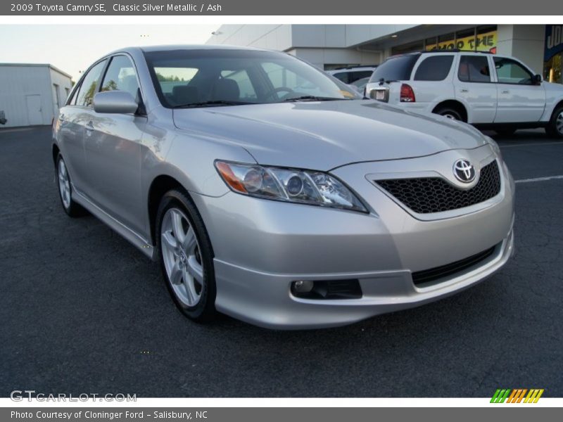 Classic Silver Metallic / Ash 2009 Toyota Camry SE