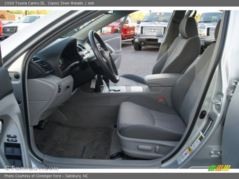 Classic Silver Metallic / Ash 2009 Toyota Camry SE