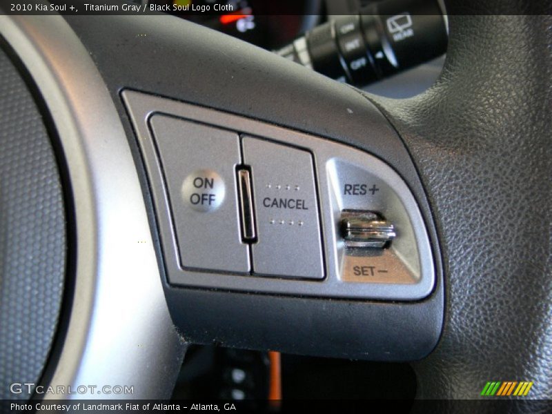Titanium Gray / Black Soul Logo Cloth 2010 Kia Soul +
