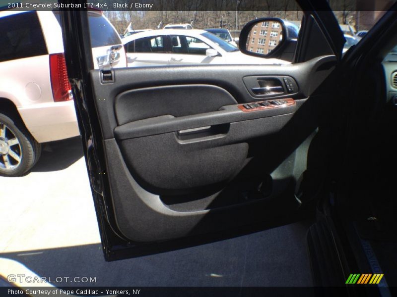 Black / Ebony 2011 Chevrolet Suburban LTZ 4x4