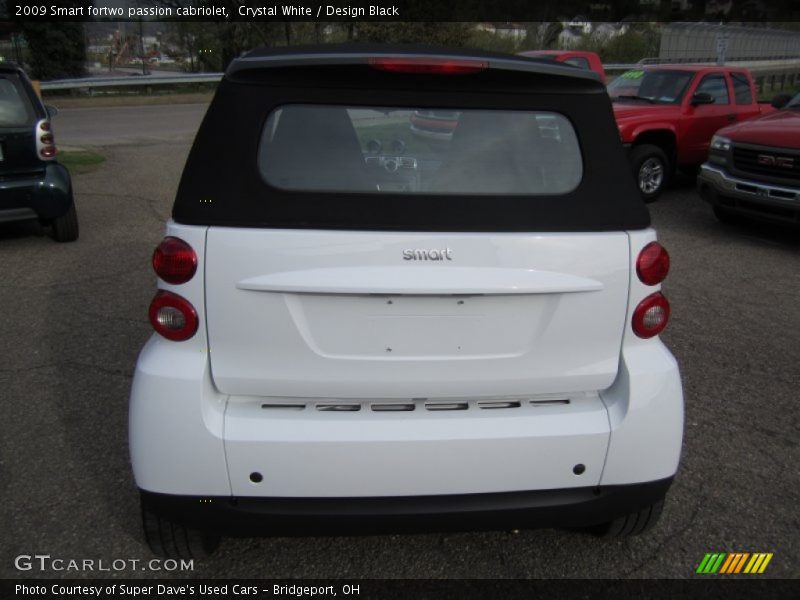 Crystal White / Design Black 2009 Smart fortwo passion cabriolet