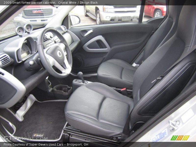  2009 fortwo passion cabriolet Design Black Interior