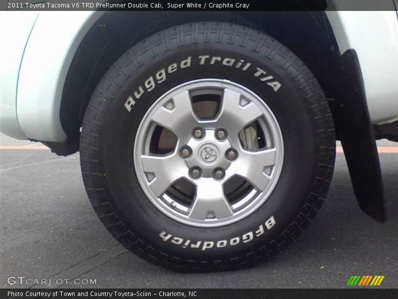 Super White / Graphite Gray 2011 Toyota Tacoma V6 TRD PreRunner Double Cab