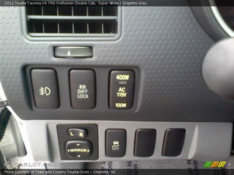 Super White / Graphite Gray 2011 Toyota Tacoma V6 TRD PreRunner Double Cab
