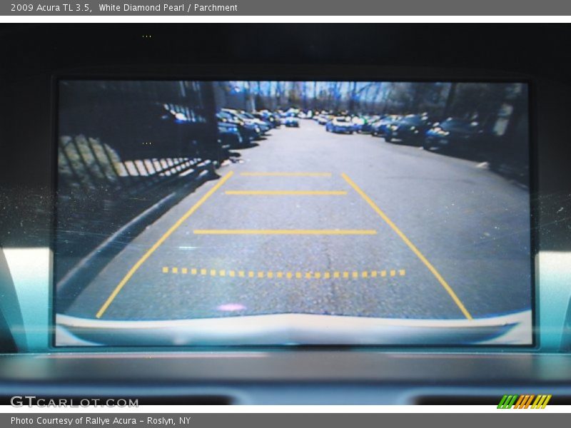 White Diamond Pearl / Parchment 2009 Acura TL 3.5
