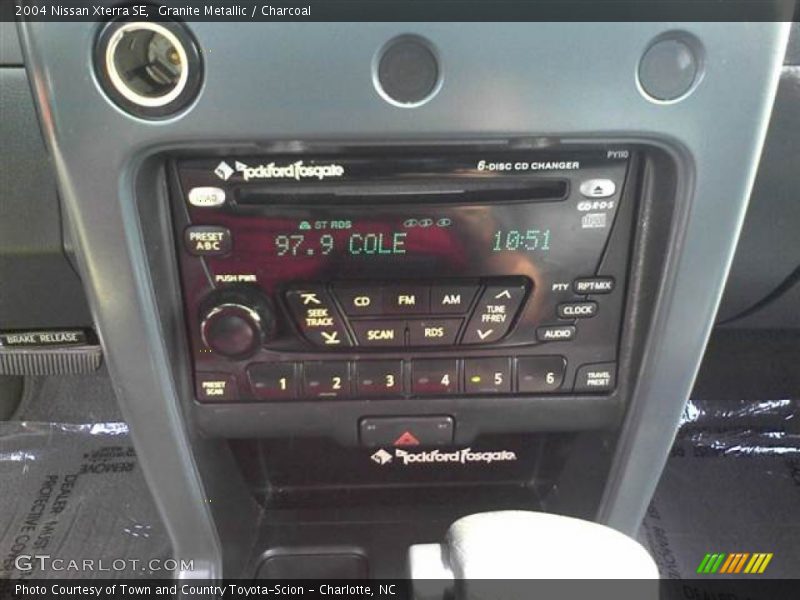 Granite Metallic / Charcoal 2004 Nissan Xterra SE