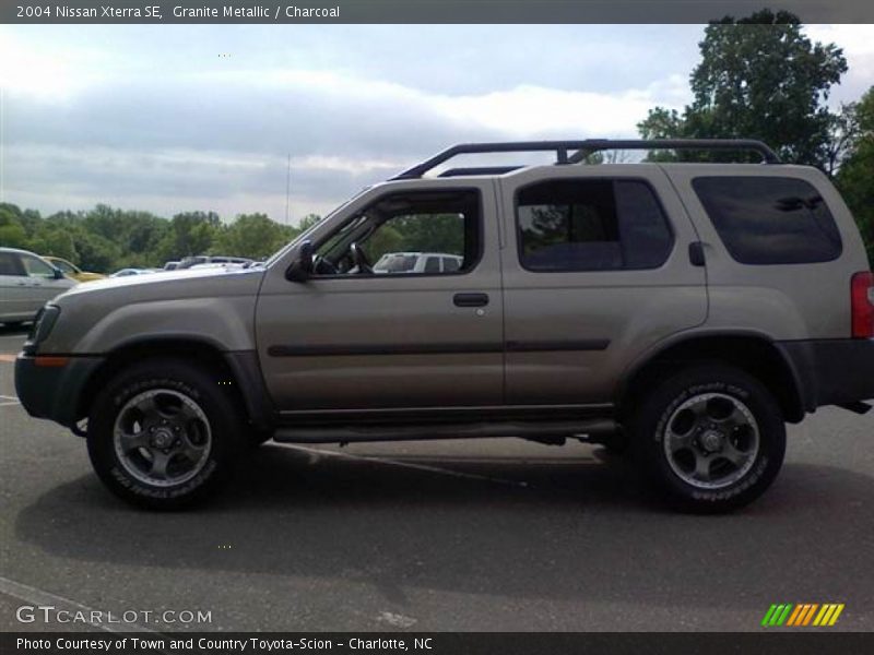 Granite Metallic / Charcoal 2004 Nissan Xterra SE