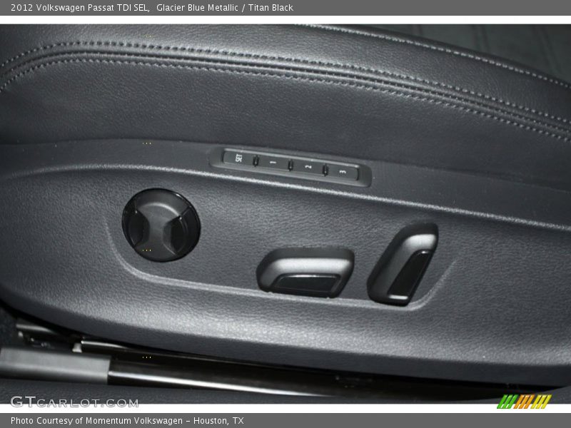 Glacier Blue Metallic / Titan Black 2012 Volkswagen Passat TDI SEL