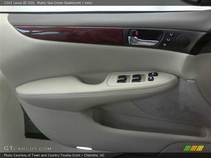 Mystic Sea Green Opalescent / Ivory 2002 Lexus ES 300