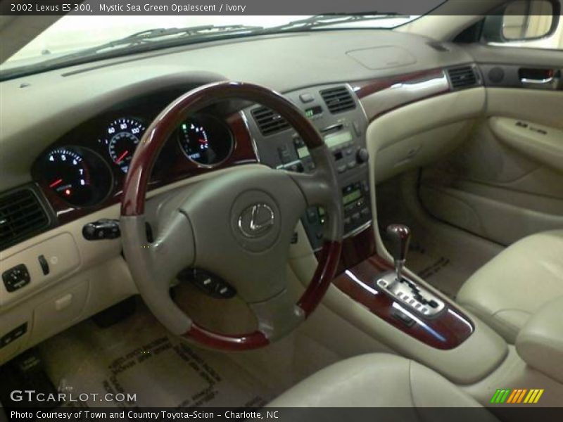 Mystic Sea Green Opalescent / Ivory 2002 Lexus ES 300