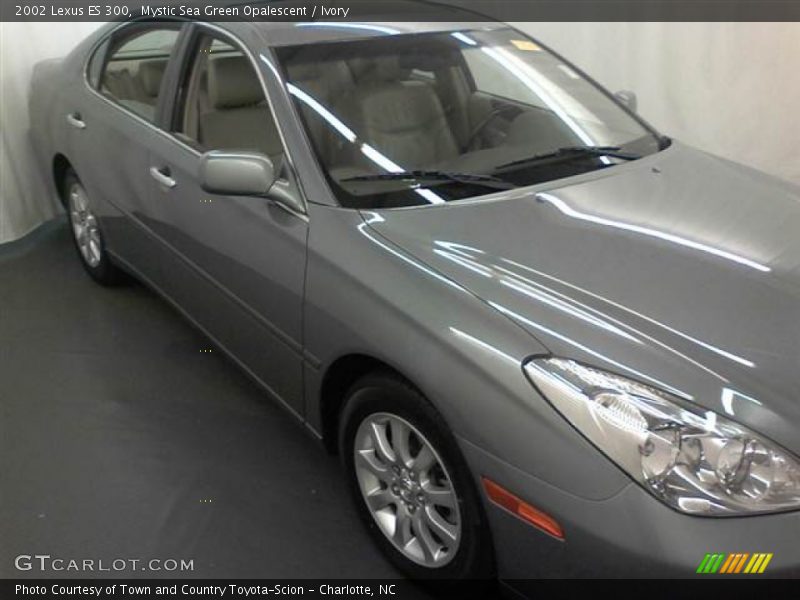 Mystic Sea Green Opalescent / Ivory 2002 Lexus ES 300