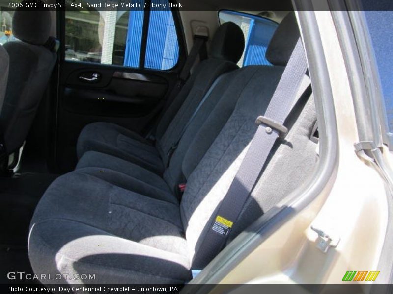 Sand Beige Metallic / Ebony Black 2006 GMC Envoy SLT 4x4