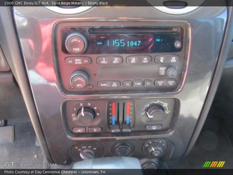 Sand Beige Metallic / Ebony Black 2006 GMC Envoy SLT 4x4