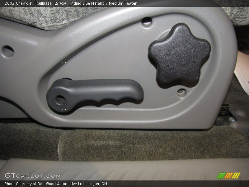 Indigo Blue Metallic / Medium Pewter 2003 Chevrolet TrailBlazer LS 4x4