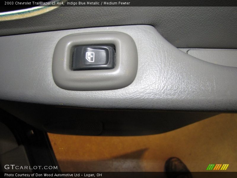 Indigo Blue Metallic / Medium Pewter 2003 Chevrolet TrailBlazer LS 4x4