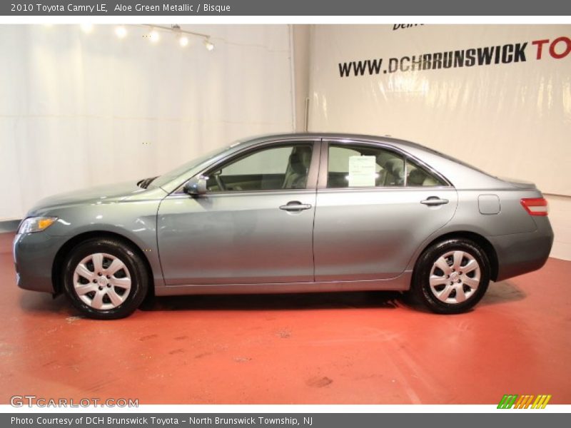 Aloe Green Metallic / Bisque 2010 Toyota Camry LE