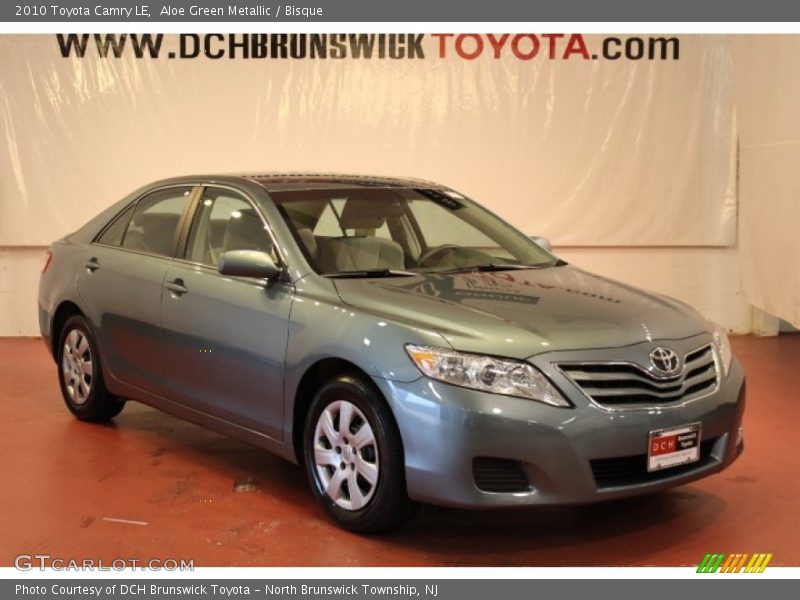 Aloe Green Metallic / Bisque 2010 Toyota Camry LE
