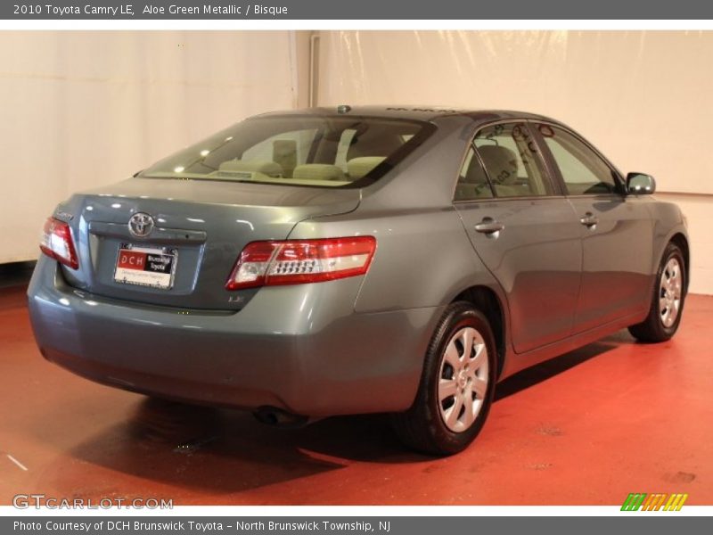 Aloe Green Metallic / Bisque 2010 Toyota Camry LE
