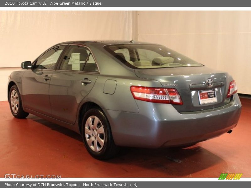 Aloe Green Metallic / Bisque 2010 Toyota Camry LE
