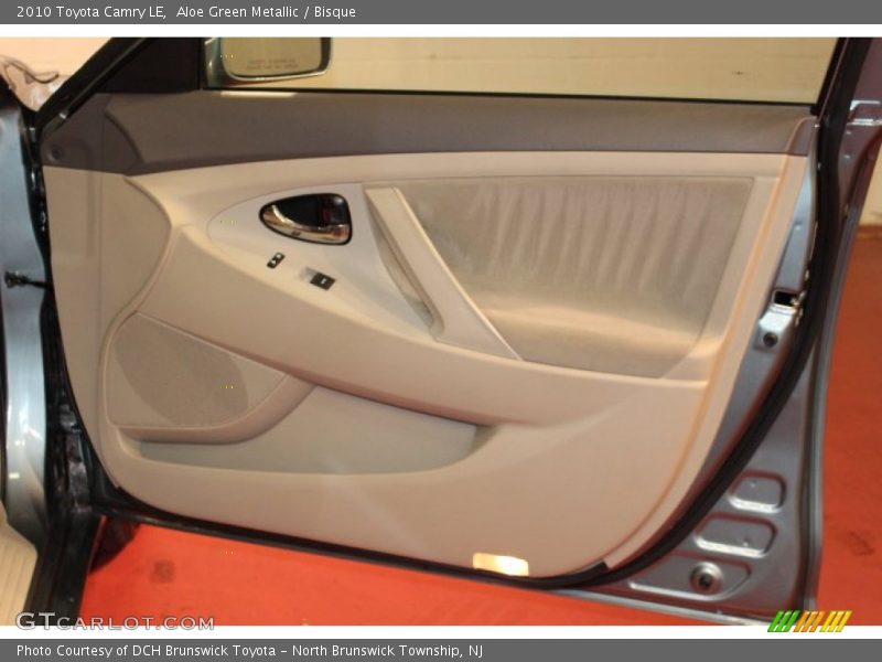 Aloe Green Metallic / Bisque 2010 Toyota Camry LE