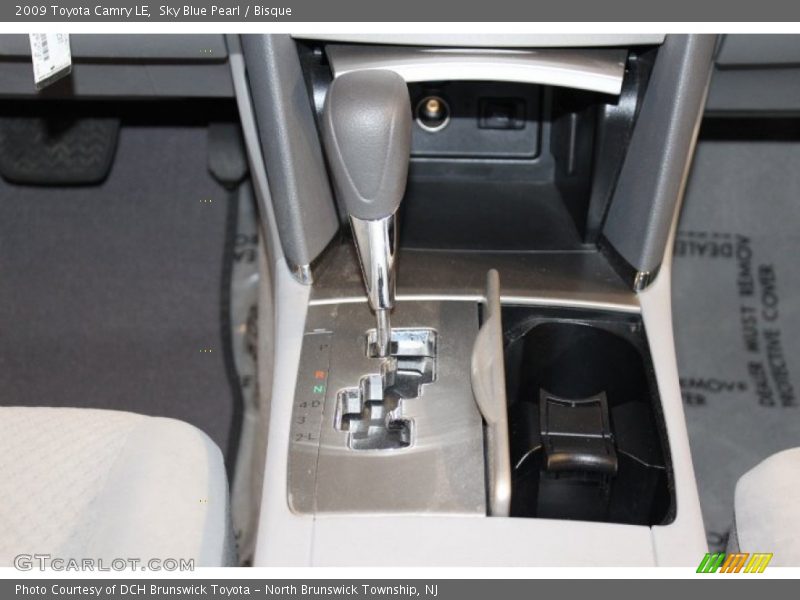 Sky Blue Pearl / Bisque 2009 Toyota Camry LE