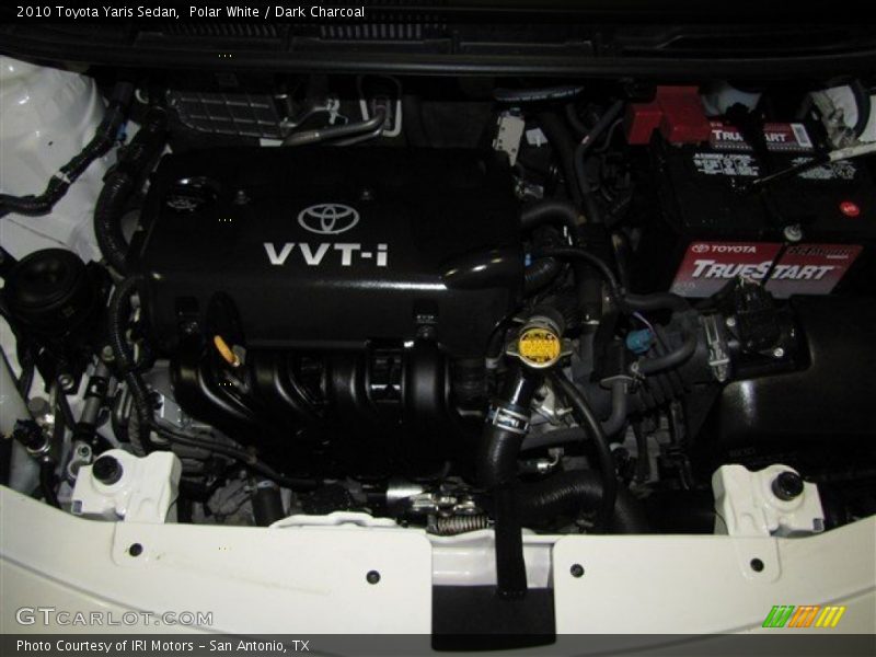 Polar White / Dark Charcoal 2010 Toyota Yaris Sedan
