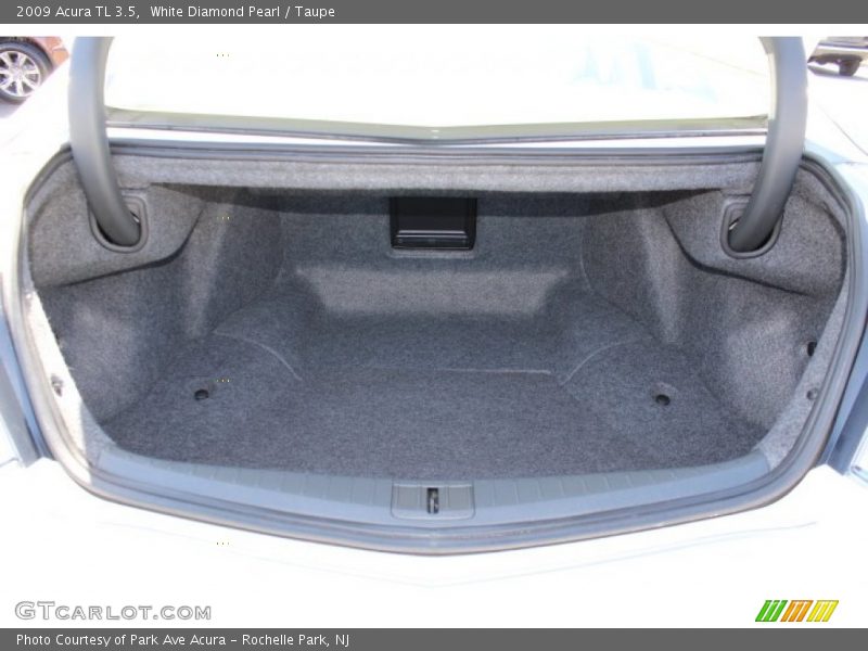 White Diamond Pearl / Taupe 2009 Acura TL 3.5