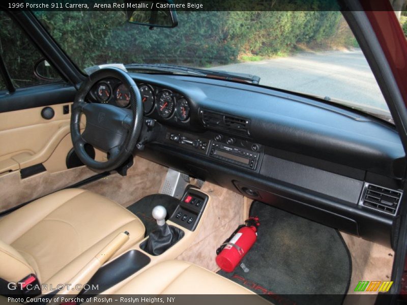 Dashboard of 1996 911 Carrera