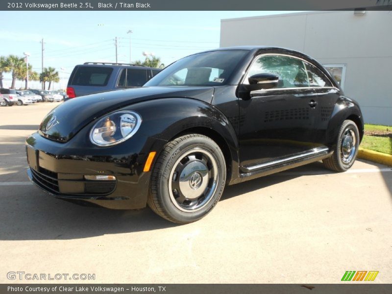 Black / Titan Black 2012 Volkswagen Beetle 2.5L