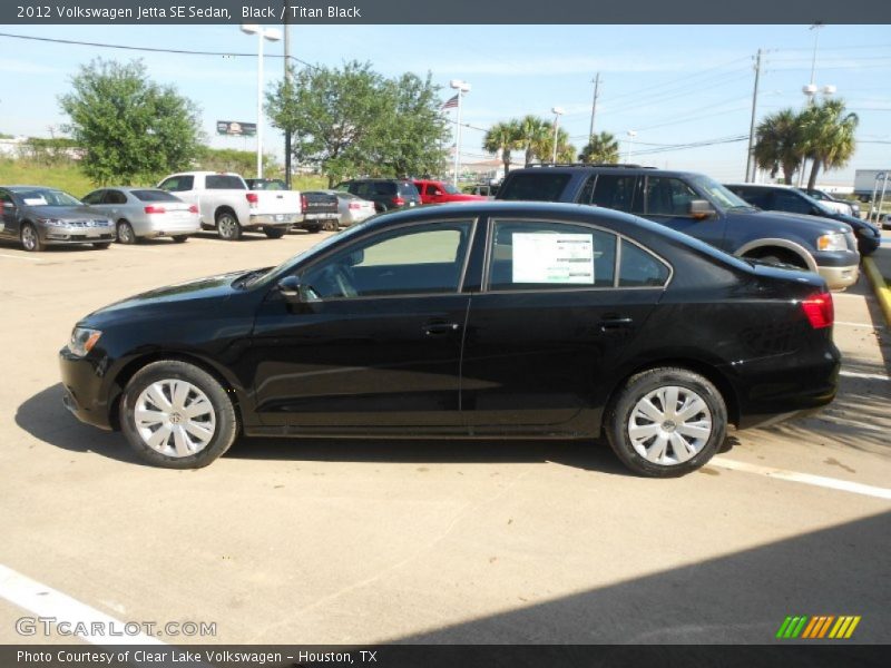 Black / Titan Black 2012 Volkswagen Jetta SE Sedan