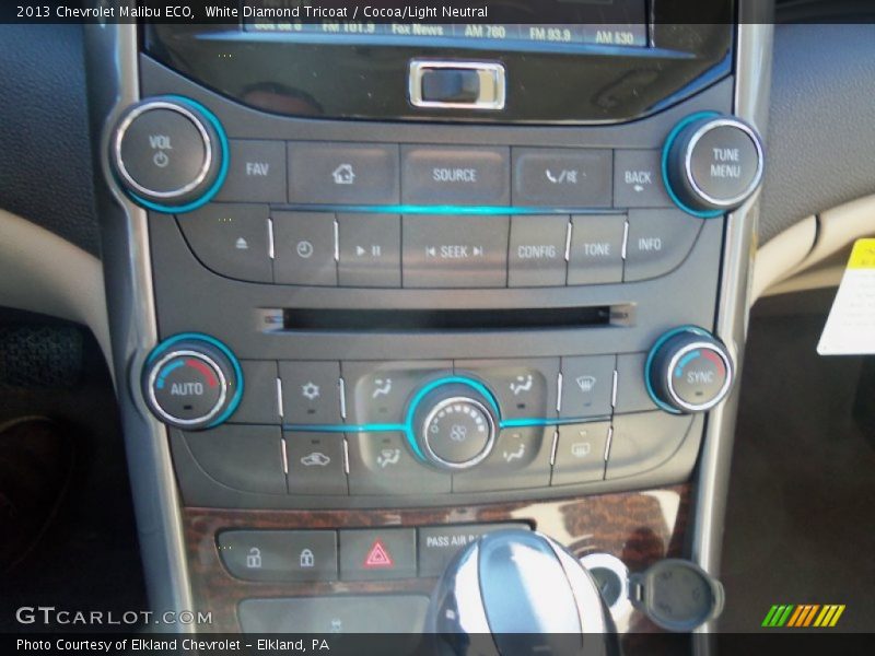 White Diamond Tricoat / Cocoa/Light Neutral 2013 Chevrolet Malibu ECO