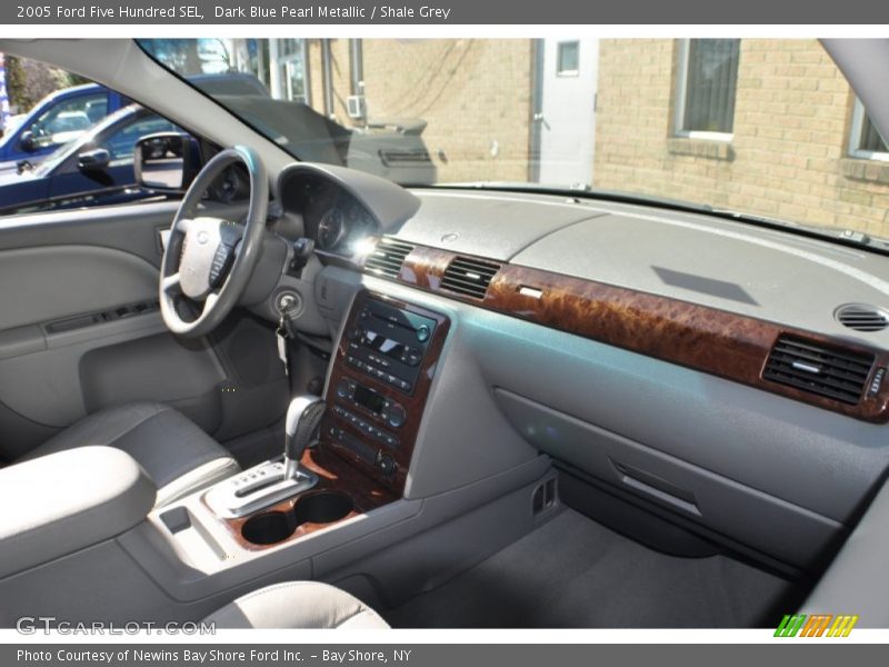 Dark Blue Pearl Metallic / Shale Grey 2005 Ford Five Hundred SEL
