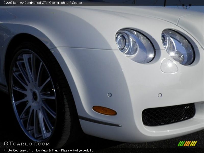 Glacier White / Cognac 2006 Bentley Continental GT
