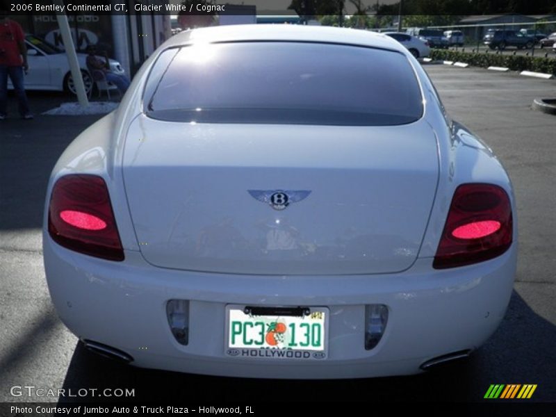 Glacier White / Cognac 2006 Bentley Continental GT
