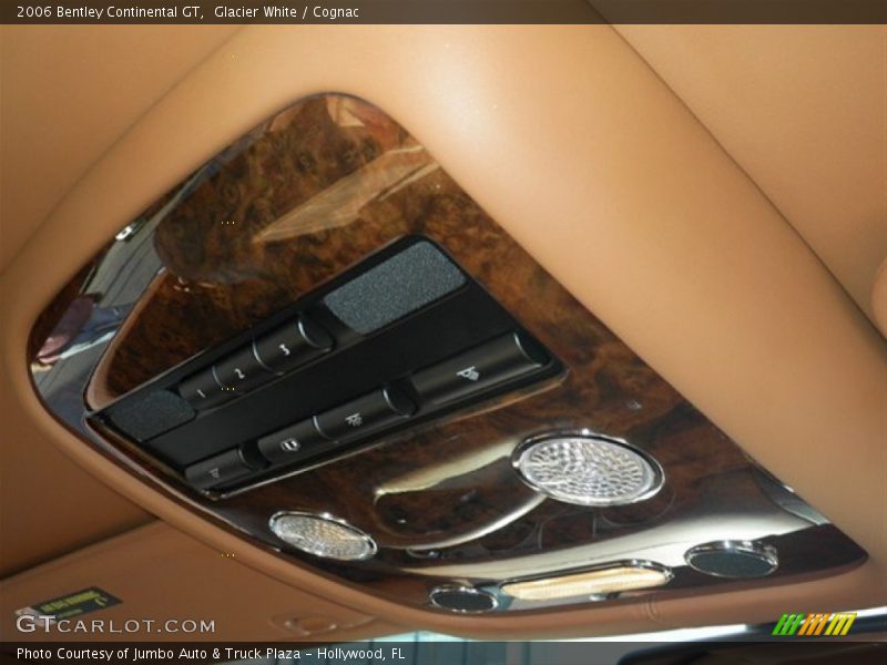 Glacier White / Cognac 2006 Bentley Continental GT