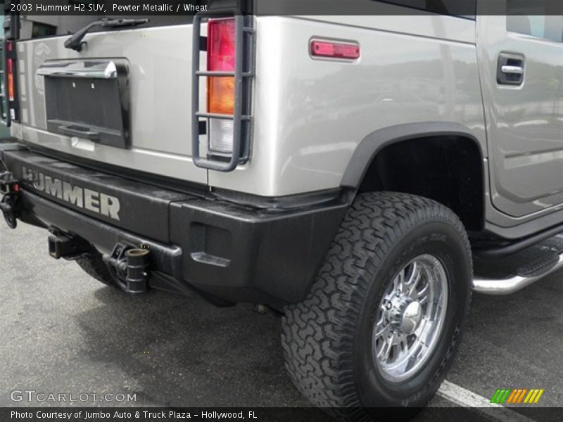 Pewter Metallic / Wheat 2003 Hummer H2 SUV