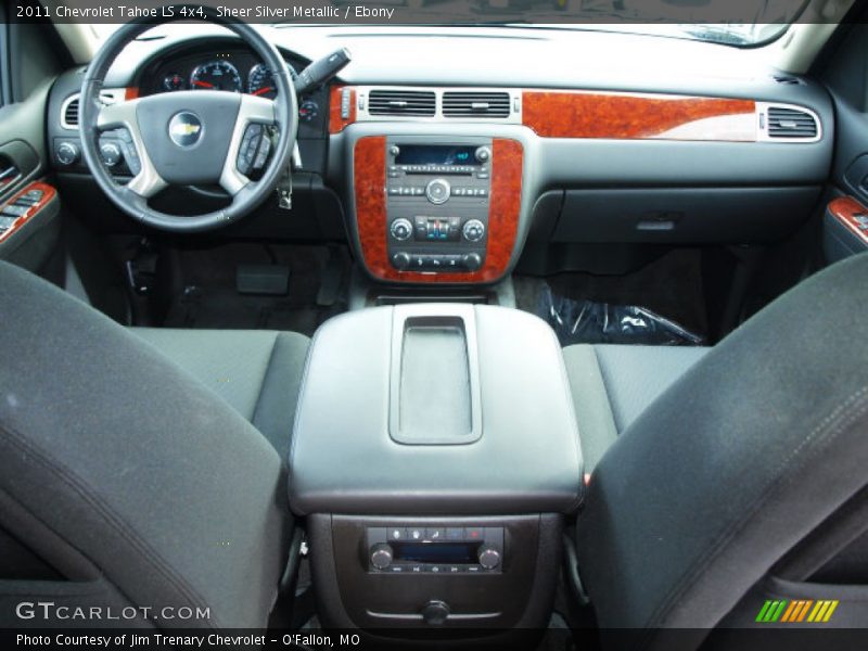 Sheer Silver Metallic / Ebony 2011 Chevrolet Tahoe LS 4x4