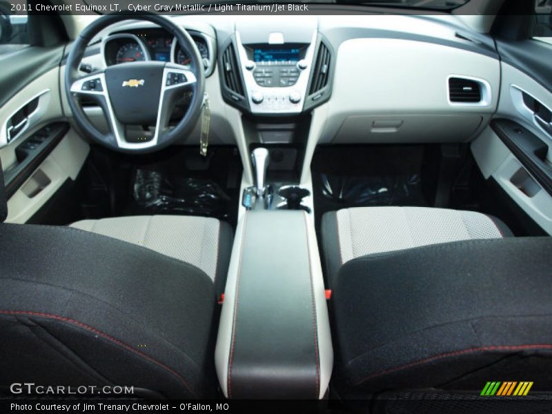 Cyber Gray Metallic / Light Titanium/Jet Black 2011 Chevrolet Equinox LT