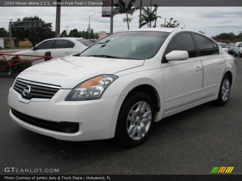 Winter Frost Pearl / Charcoal 2009 Nissan Altima 2.5 S