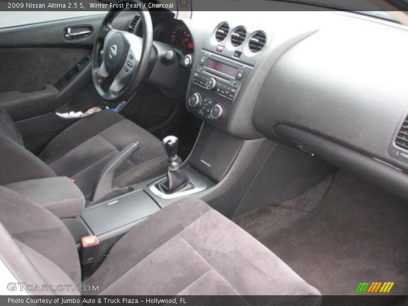 Winter Frost Pearl / Charcoal 2009 Nissan Altima 2.5 S