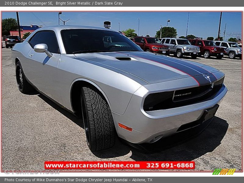 Bright Silver Metallic / Dark Slate Gray 2010 Dodge Challenger SE