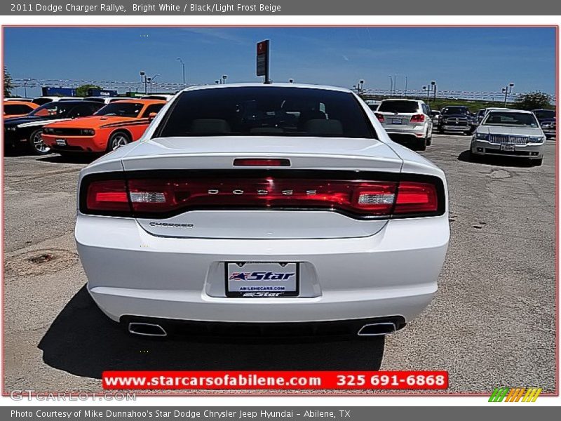 Bright White / Black/Light Frost Beige 2011 Dodge Charger Rallye