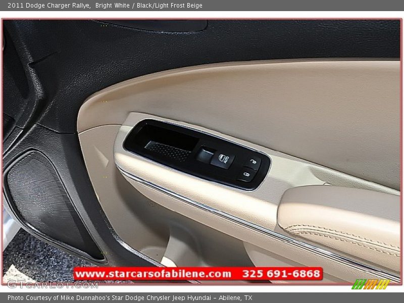Bright White / Black/Light Frost Beige 2011 Dodge Charger Rallye