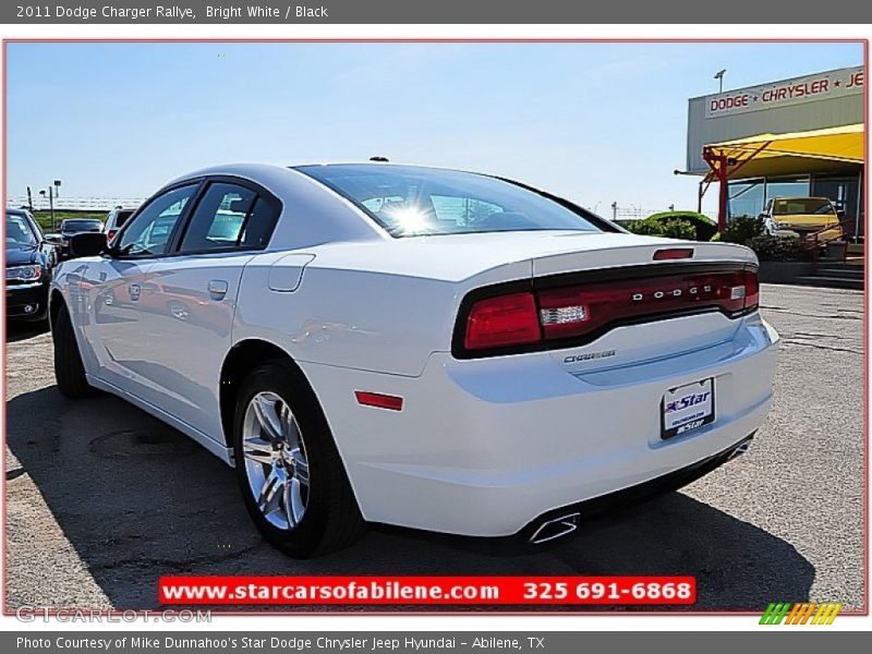 Bright White / Black 2011 Dodge Charger Rallye