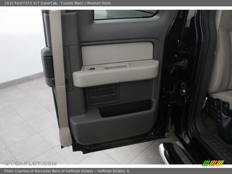 Tuxedo Black / Medium Stone 2010 Ford F150 XLT SuperCab