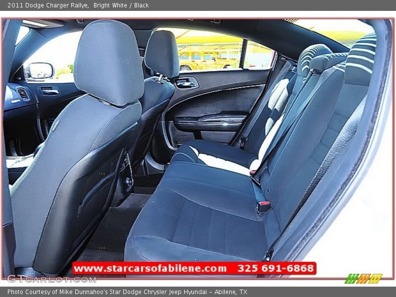 Bright White / Black 2011 Dodge Charger Rallye