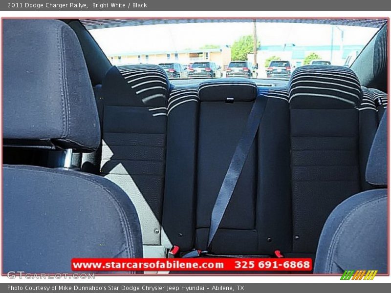 Bright White / Black 2011 Dodge Charger Rallye