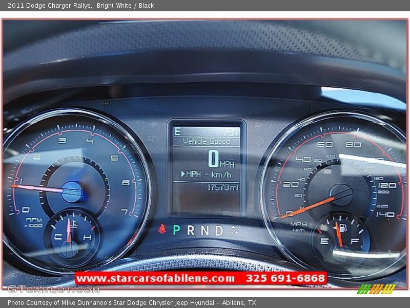 Bright White / Black 2011 Dodge Charger Rallye