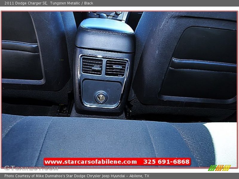 Tungsten Metallic / Black 2011 Dodge Charger SE